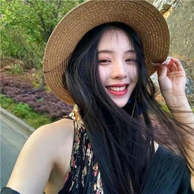 穿书女配在男团当小保姆